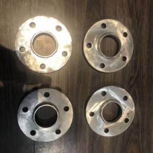 Dinstanceri 5x114 .3