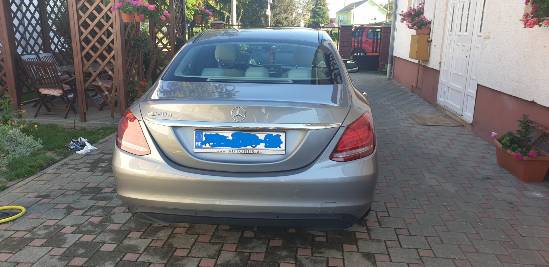 Prodajem Mercedes C220d blueTEC