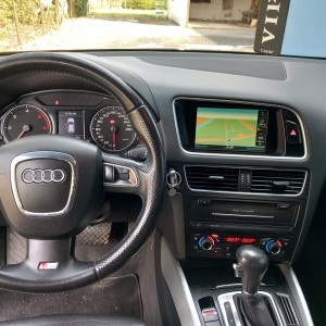Audi q5 2.0 tdi quatro 2x sline