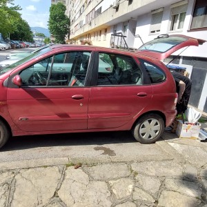 Renault Scenic 1.9 dci