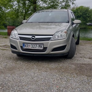 Opel astra H 1.4 16 v karavan
