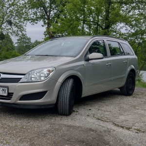 Opel astra H 1.4 16 v karavan