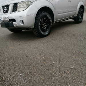 Nissan pitfainder 2.5dci prodajem