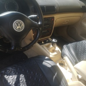 Hitno prodajem pasat 1,9 tdi 2003.g z 3000.eura pasat je 4x4