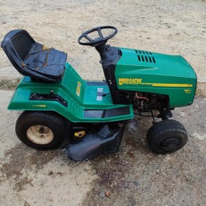 Traktorska kosilica weed eater