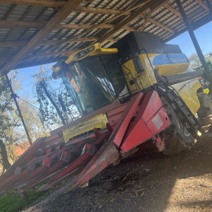 New Holland CS640