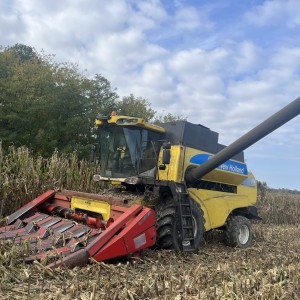 New Holland CS640