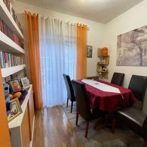 FANTASTIČNA LOKACIJA DVIJE KUĆE, KUĆA + KUĆA ZA GOSTE