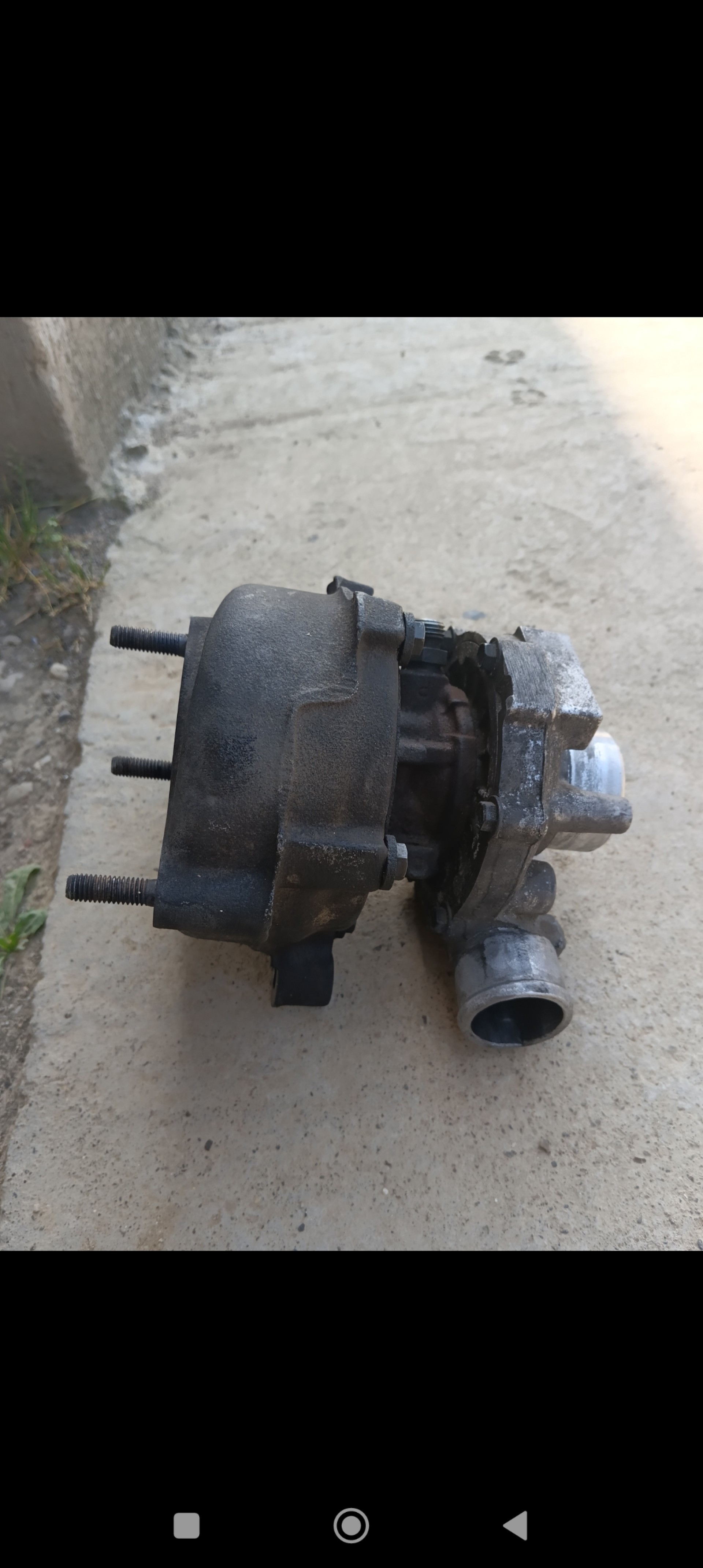Prodajem turbinu za auto Passat b5