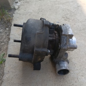 Prodajem turbinu za auto Passat b5
