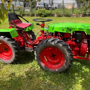 Traktor Tomo Vinković 418