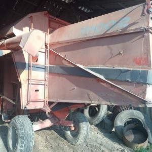 Kombajn Fahr1002