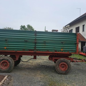 Prikolica trostrani kiper
