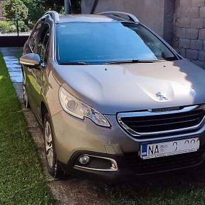 PEUGEOT 2008 BlueHDI