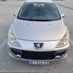 Peugeot 307 1,6 dizel, 160k km, reg. do 05/2024