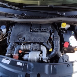 PEUGEOT 2008 BlueHDI