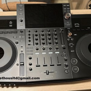 Pioneer CDJ-2000NXS2, Pioneer DJM-900NXS2 , Pioneer CDJ-3000