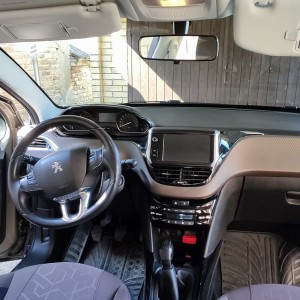 PEUGEOT 2008 BlueHDI