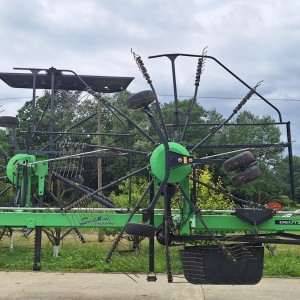 Sakupljač sijena Deutz Fahr SwatMaster 6952 Vario