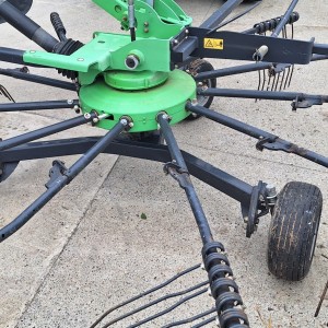 Sakupljač sijena Deutz Fahr SwatMaster 6952 Vario