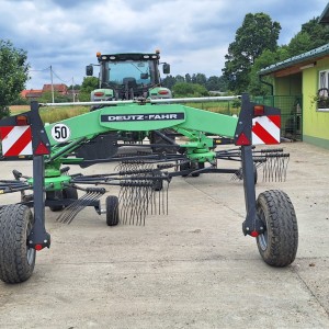 Sakupljač sijena Deutz Fahr SwatMaster 6952 Vario