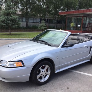 Prodajem Ford Mustang Cabriolet