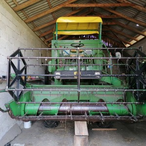 Kombajn John Deere 932