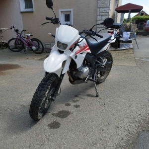 Yamaha xt 125 x