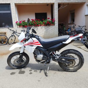 Yamaha xt 125 x