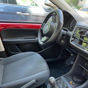 VW UP