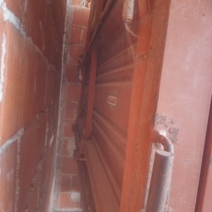 Prikolica kiper 8 i