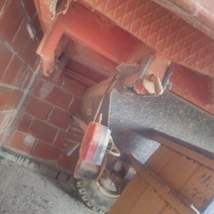 Prikolica kiper 8 i