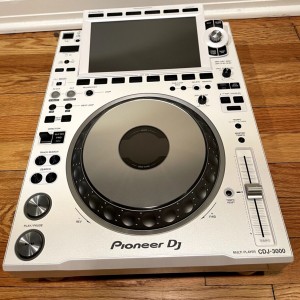 Pioneer DJ XDJ-RX3, Pioneer DDJ-REV7 DJ Kontroler