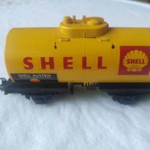 Cisterna Kleinbahn 2 plast.osovine Shell H0 u dobrom stanju!