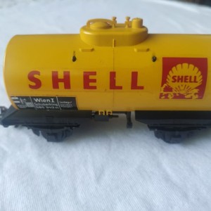 Cisterna Kleinbahn 2 plast.osovine Shell H0 u dobrom stanju!