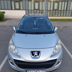 Peugeot 1.4 benzin + plin
