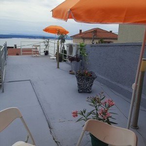 ***CRIKVENICA*** 8 dana – 7 noćenja za 4 osobe u ***apartman