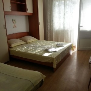 ***CRIKVENICA*** 8 dana – 7 noćenja za 4 osobe u ***apartman