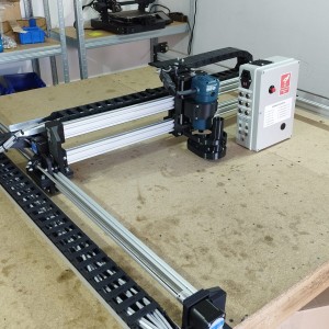 CNC glodalica / laser 1500 x 1500 mm *** NOVO ***