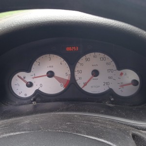 peugeot 206 hdi 188000km.klima,reg.do 06.24.