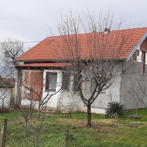 Kuca na prodaju nova gradnja 2010 god