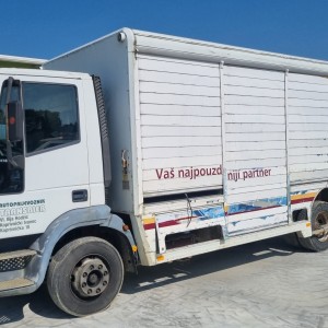 Iveco za prijevoz pića 2 komada