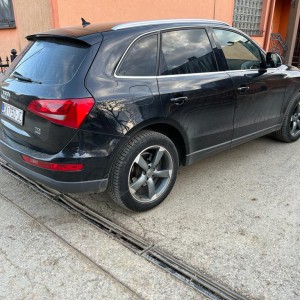 Audi Q5 2.0 TDI Quattro S-tronic, 170 ks