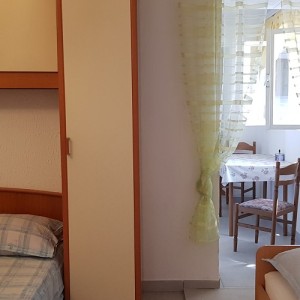 ***CRIKVENICA*** 8 dana – 7 noćenja za 4 osobe u ***apartman