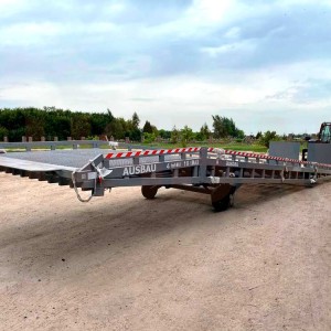 Utovarna mobilna rampa za kamion AUSBAU od proizvođača