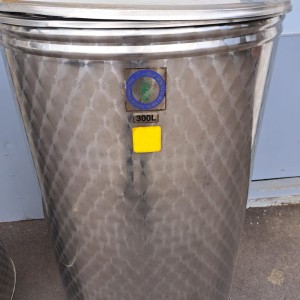 Bačva INOX 300l_2 komada