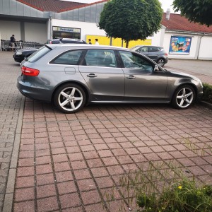 Audi A4 2.0 TDI S Line