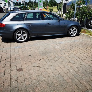 Audi A4 2.0 TDI S Line