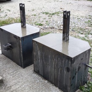 Uteg za traktor