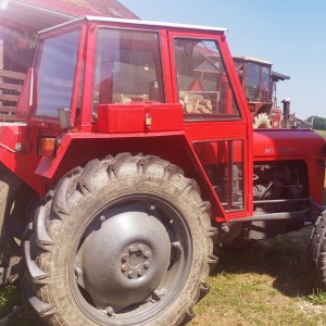 IMT 533 deluxe, generalno uređen traktor, reg do 5mj 2024g,